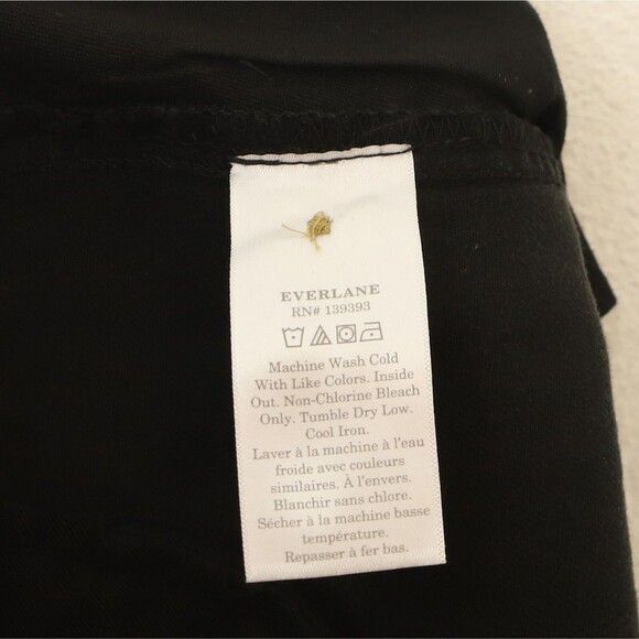 Everlane The Tencel Relaxed Chino Pant 2 Tapered Butter Soft Black NEW Tag B83 - Picture 6 of 7